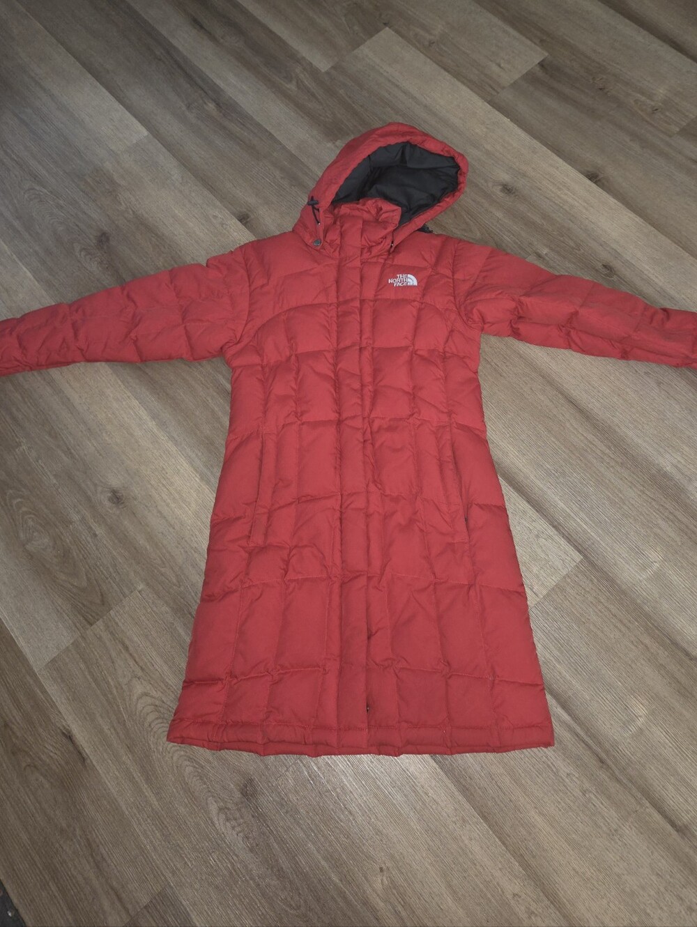 The North Face Women's Red Long Quilted Puffer Coat with Hood Size Small